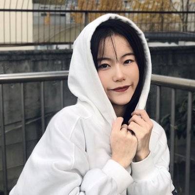 黑白模特