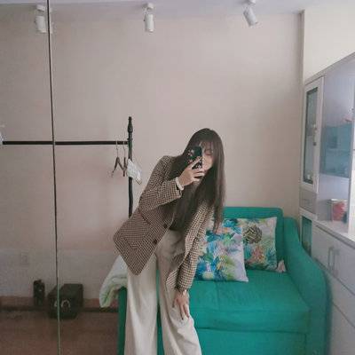 黑白模特