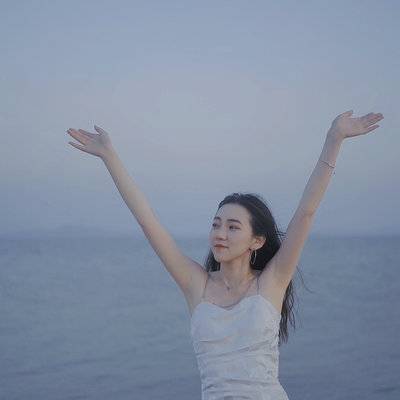 宝丽来模特