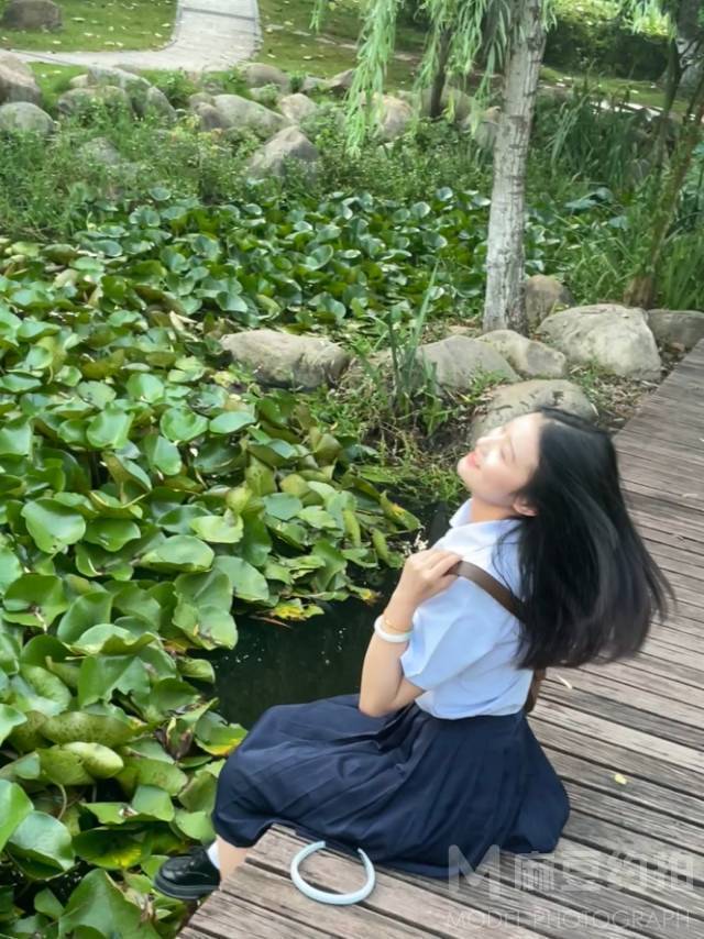 校园模特