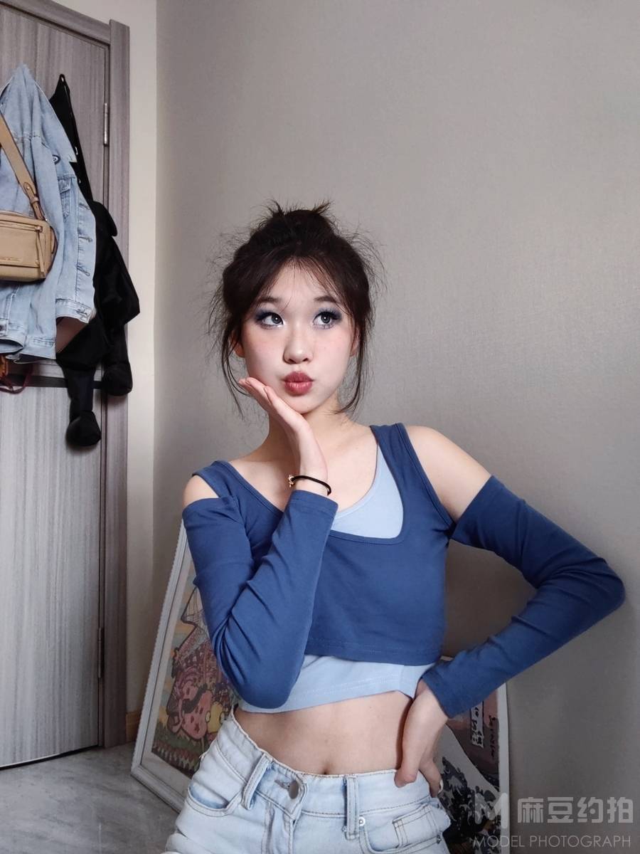 胶片模特