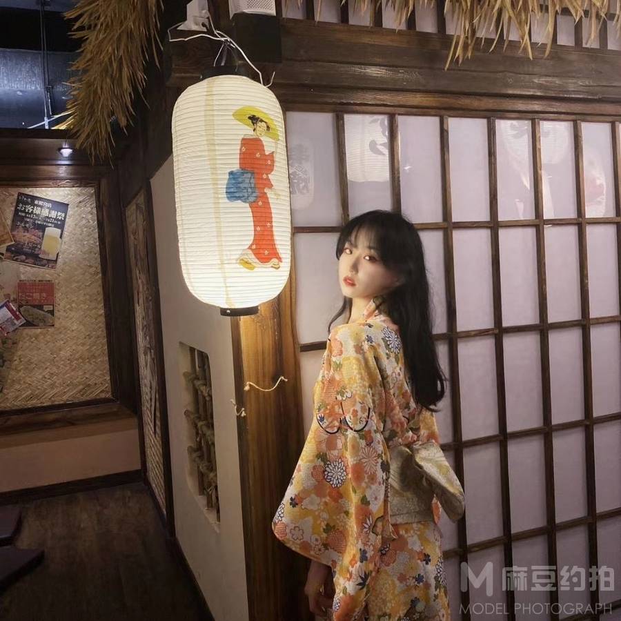 民国模特