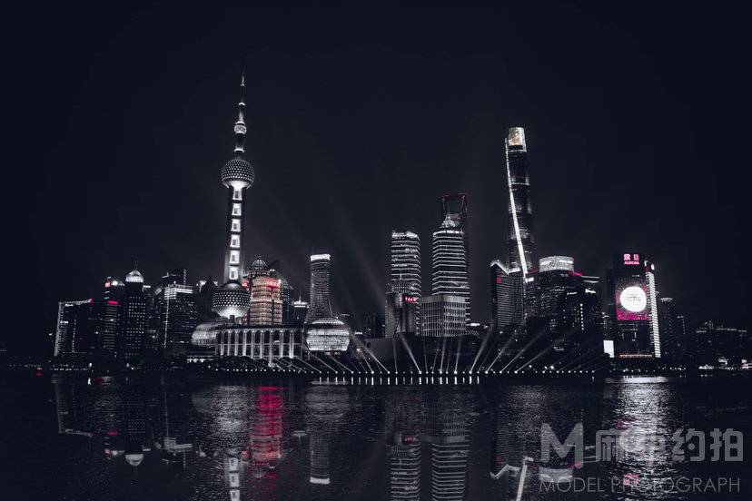 夜景模特