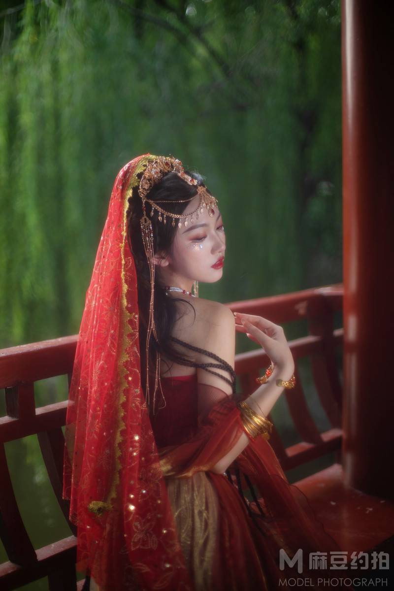 妆容模特