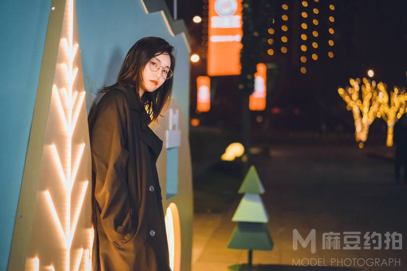 夜景模特