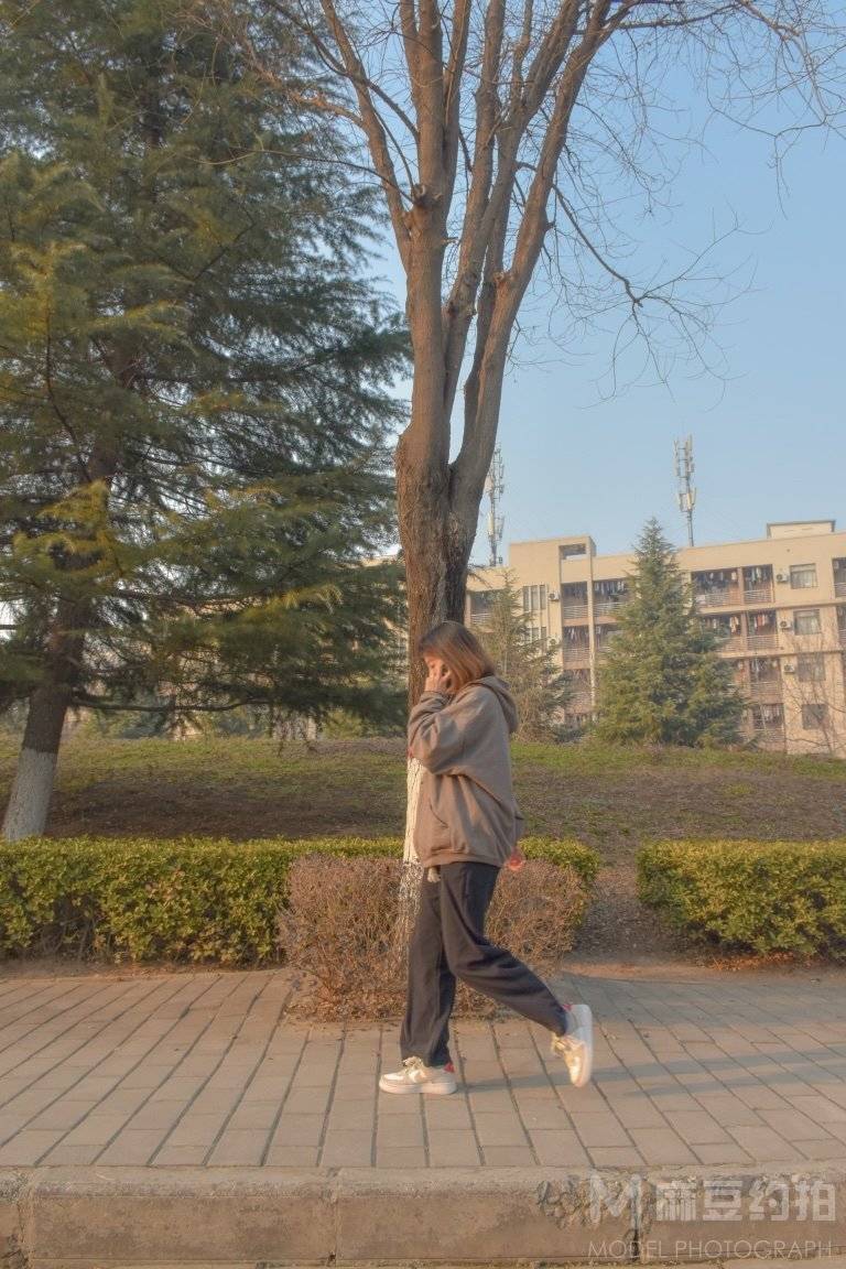 校园模特