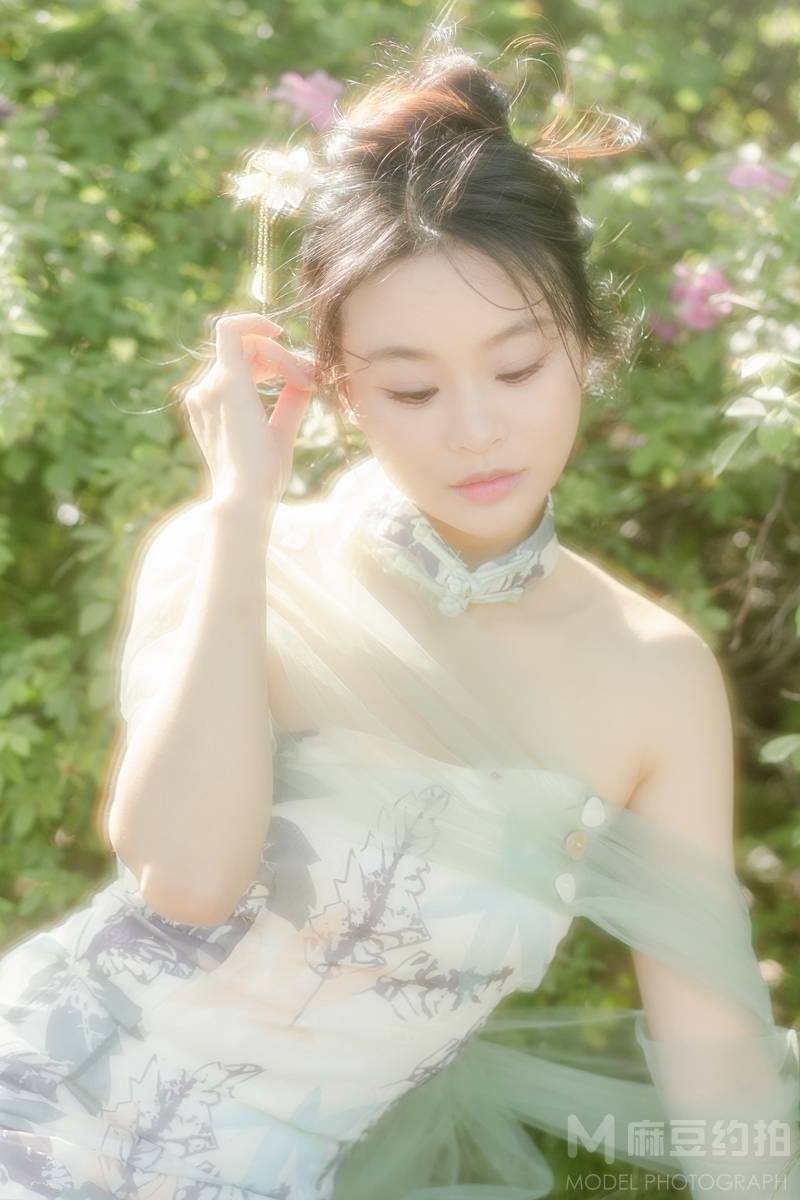 清新模特