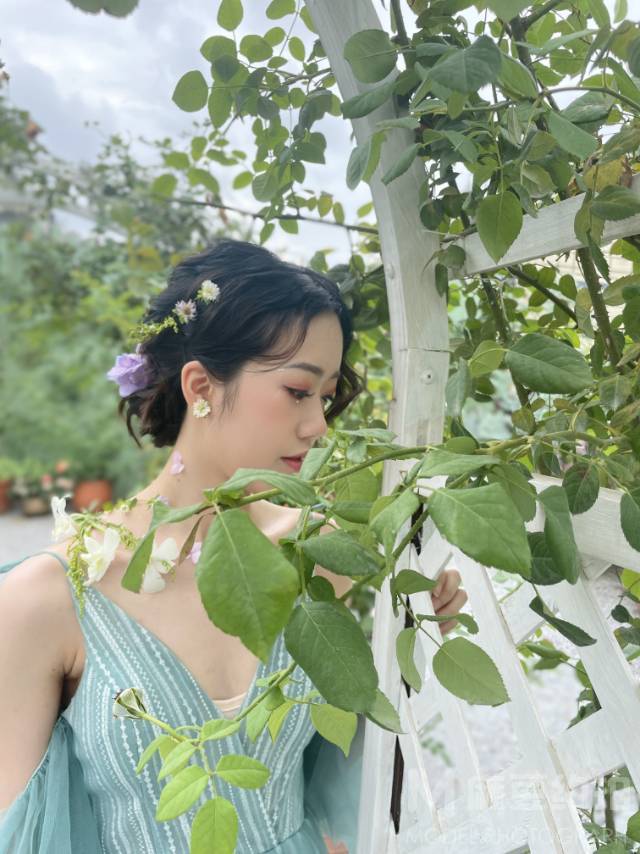 妆容模特