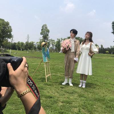 情侣模特