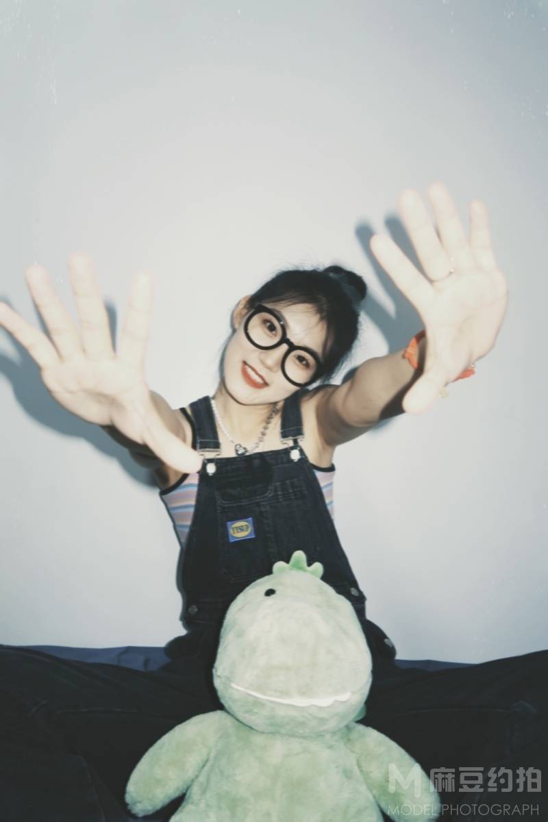 胶片模特