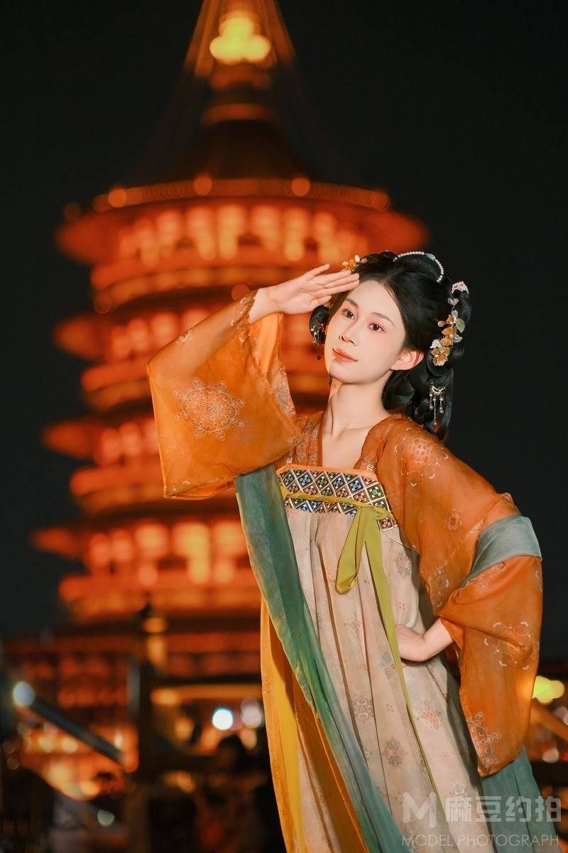 情侣模特