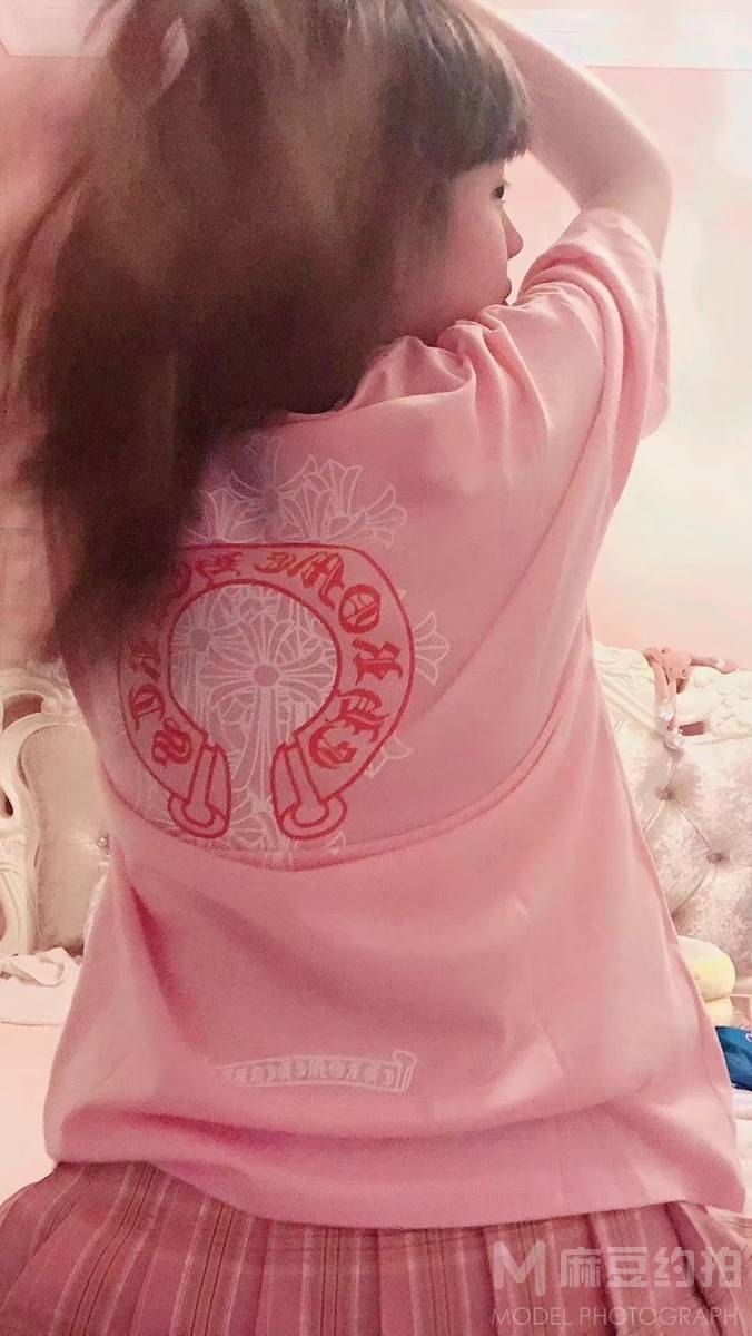 黑白模特