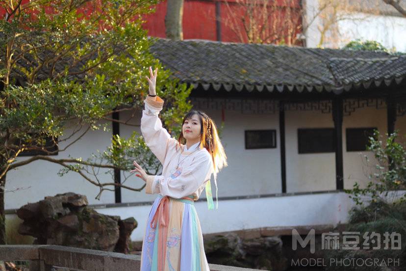 汉服模特