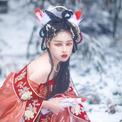 汉服模特