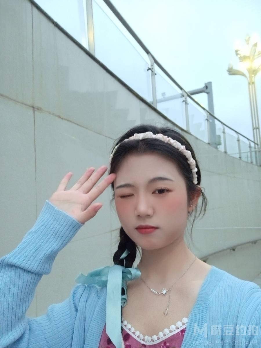 情侣模特