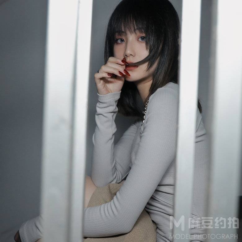 胶片模特