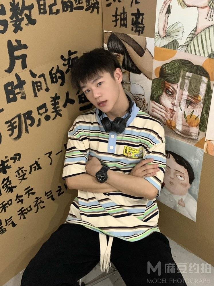 胶片模特