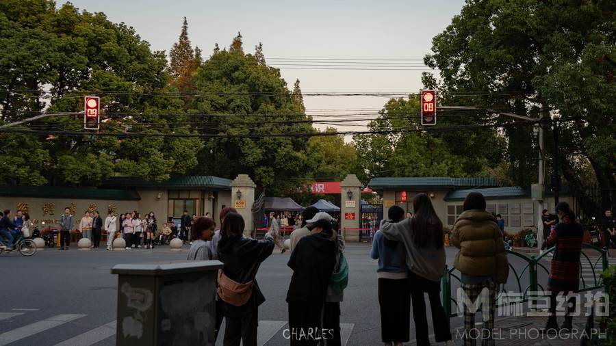 校园模特