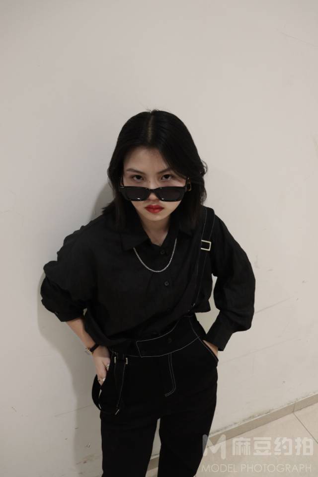 暗黑模特