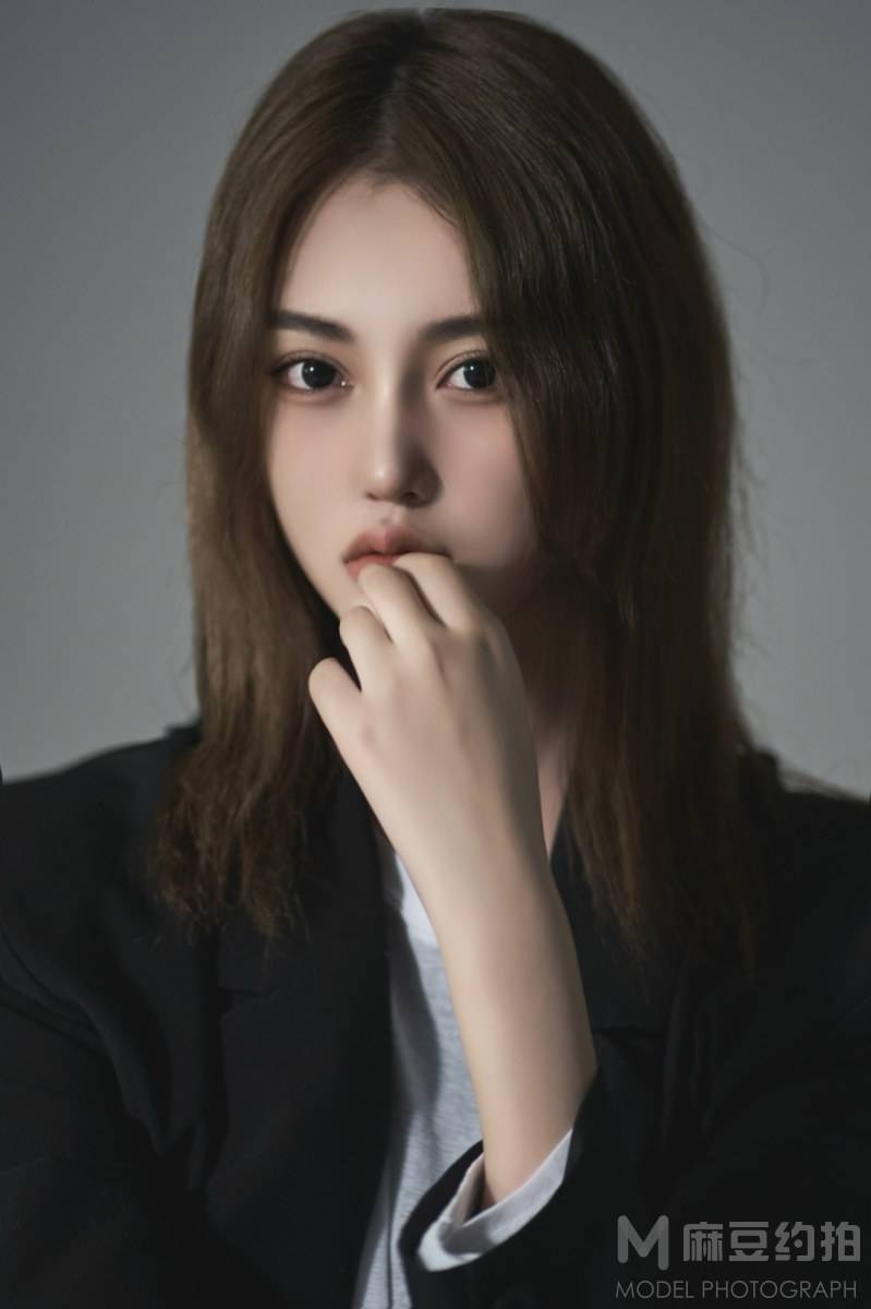 胶片模特