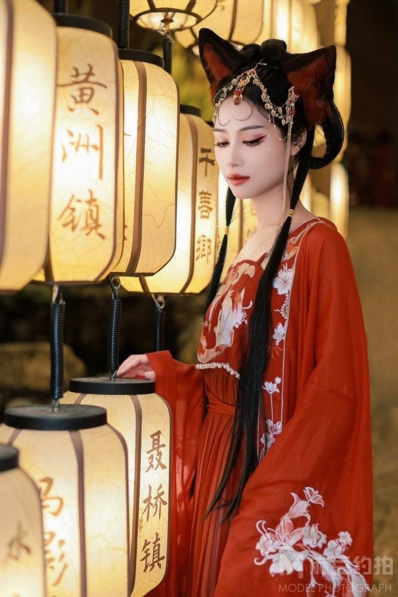 汉服模特