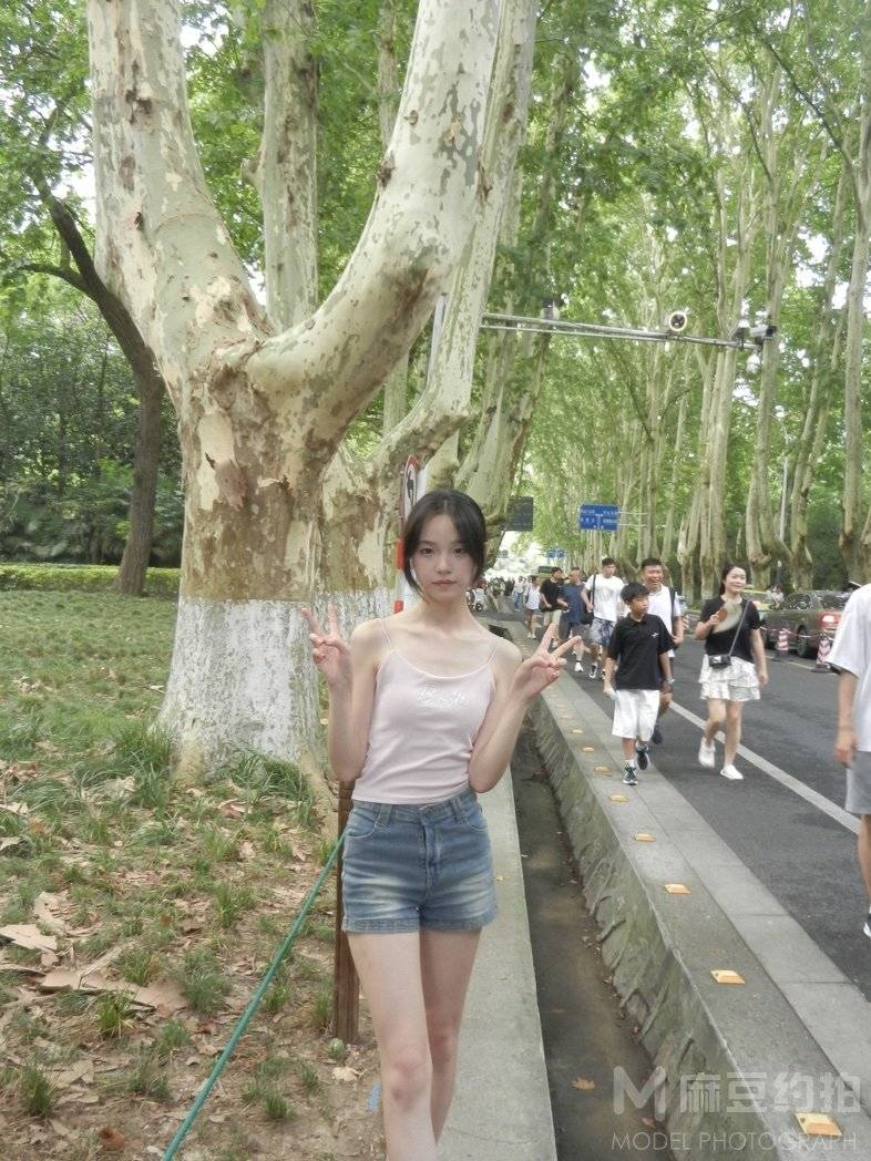 清新模特