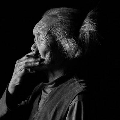 黑白模特