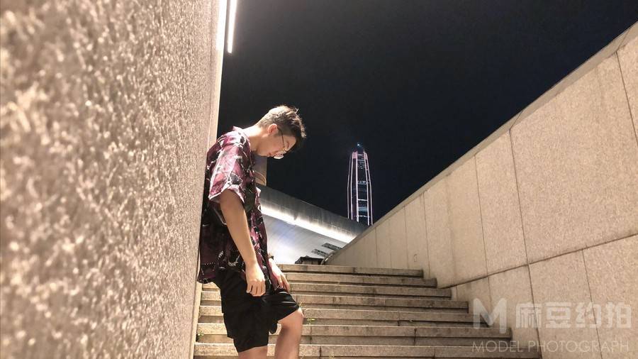 校园模特