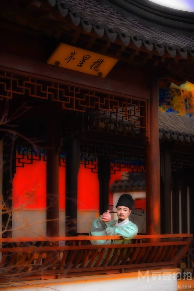 汉服模特