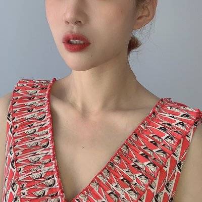 黑白模特