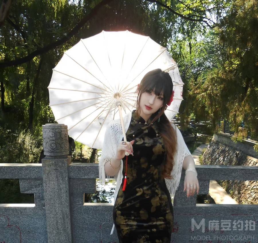 民国模特