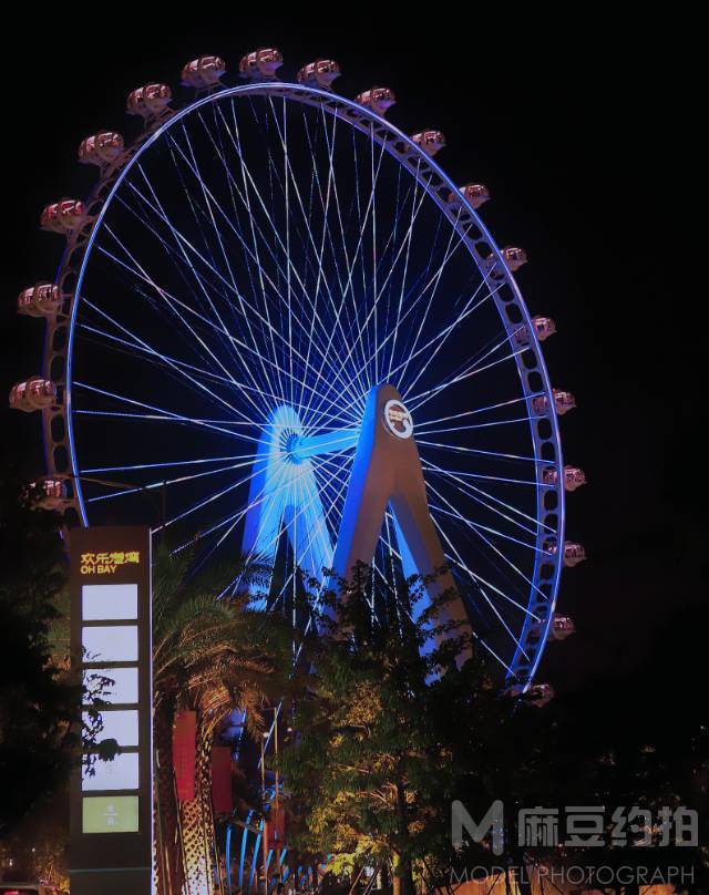 夜景模特