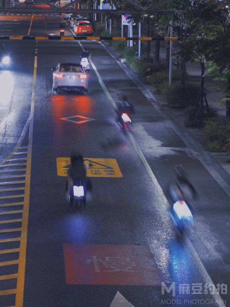 夜景模特