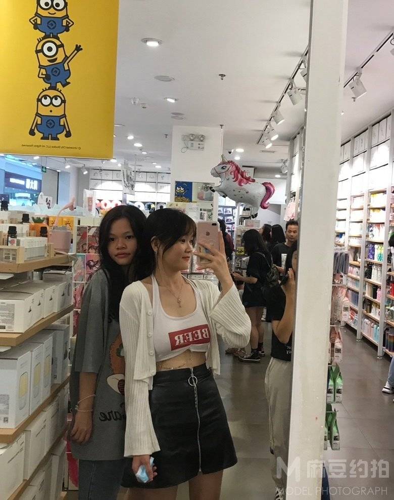 少女模特
