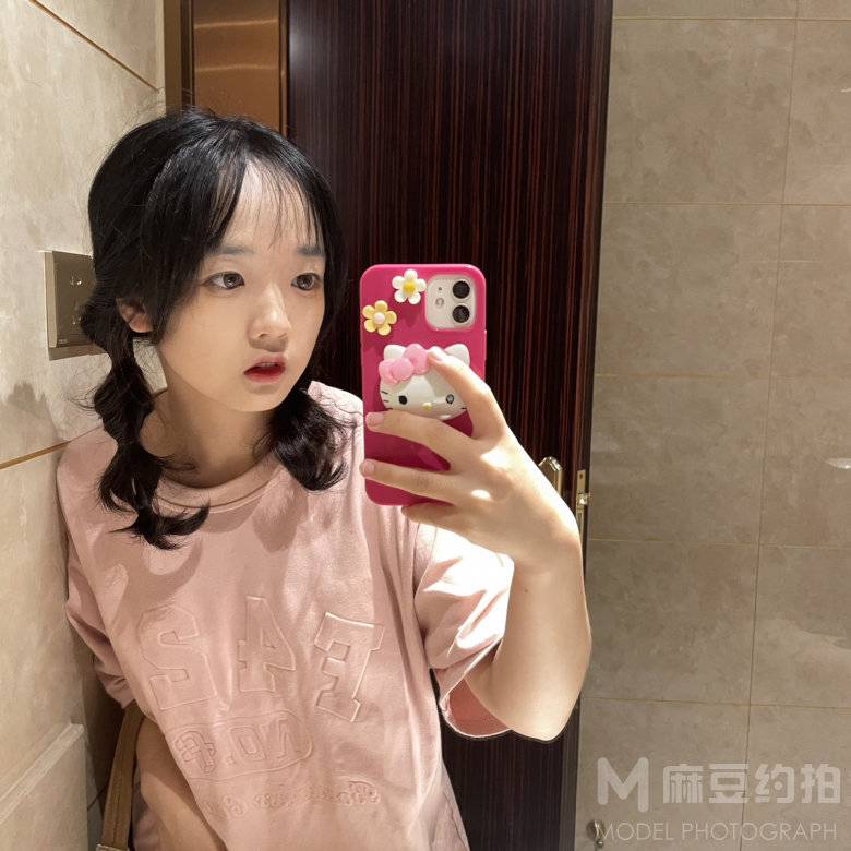 少女模特