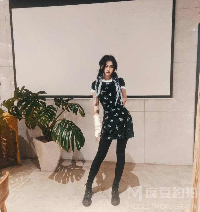 暗黑模特