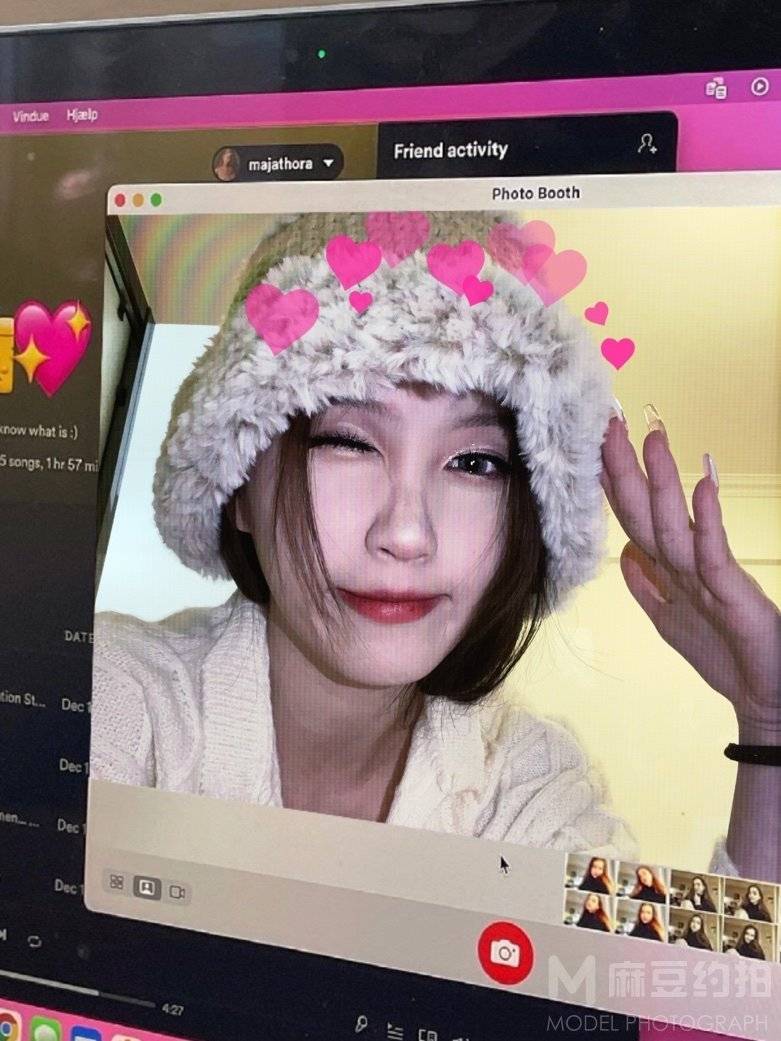 妆容模特