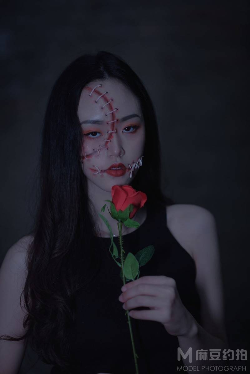 暗黑模特