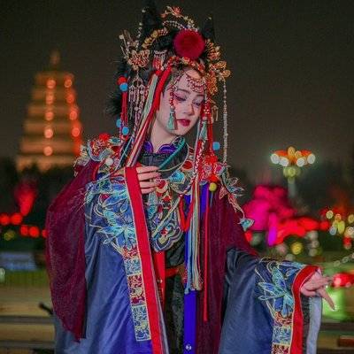 汉服模特