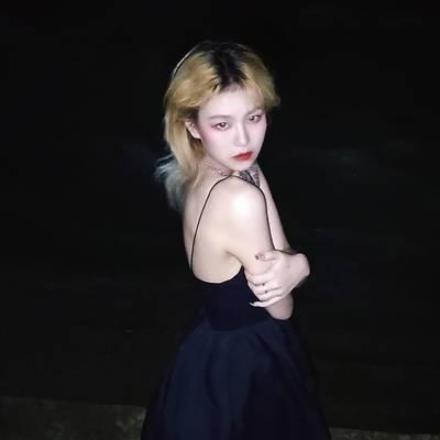 暗黑模特