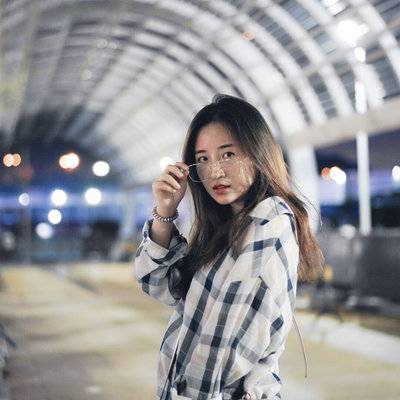 夜景模特