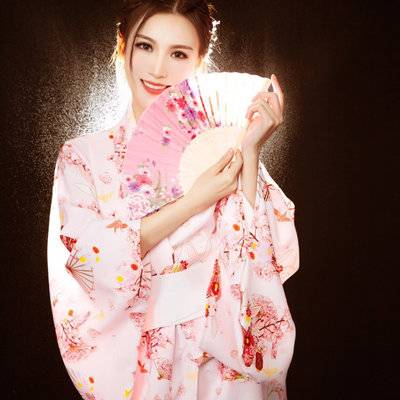 和服模特