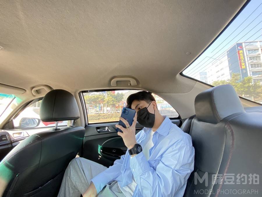 情侣模特