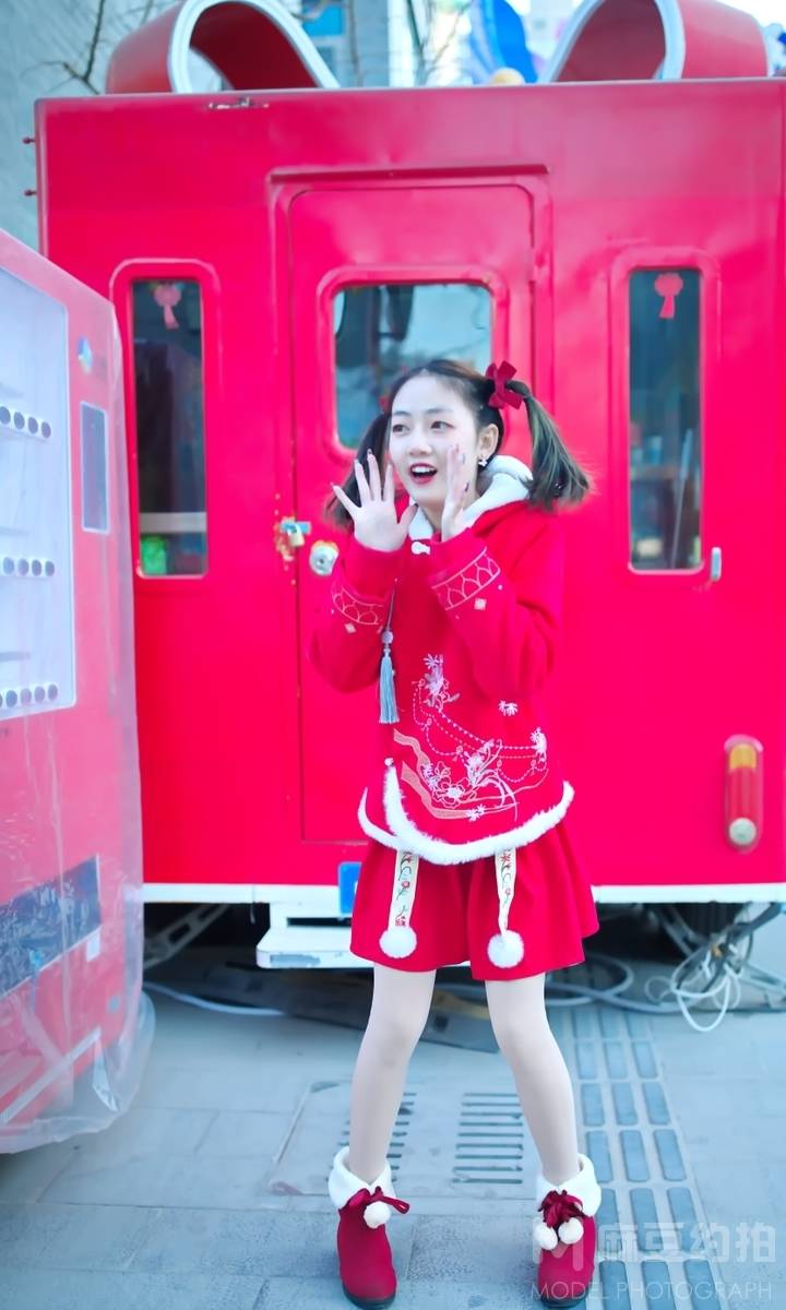 汉服模特