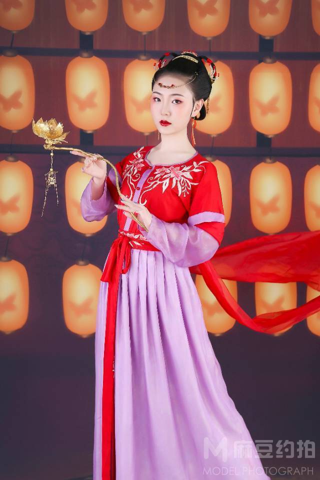 民国模特