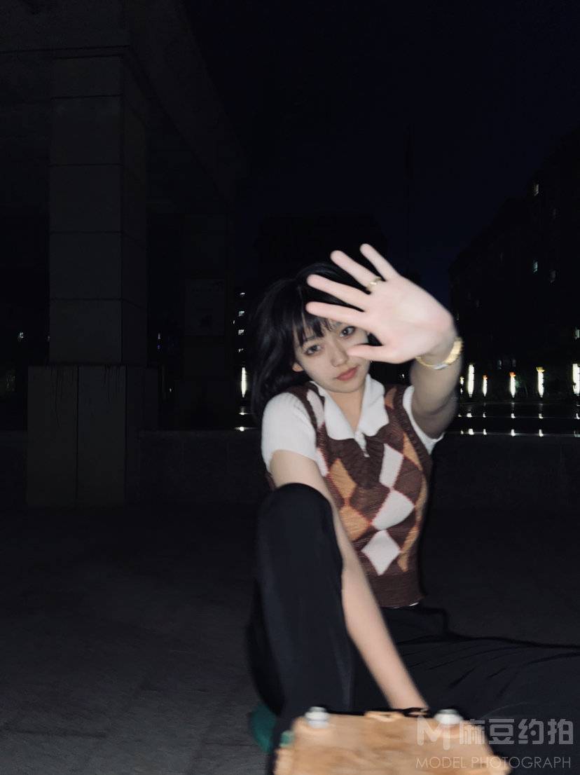 夜景模特