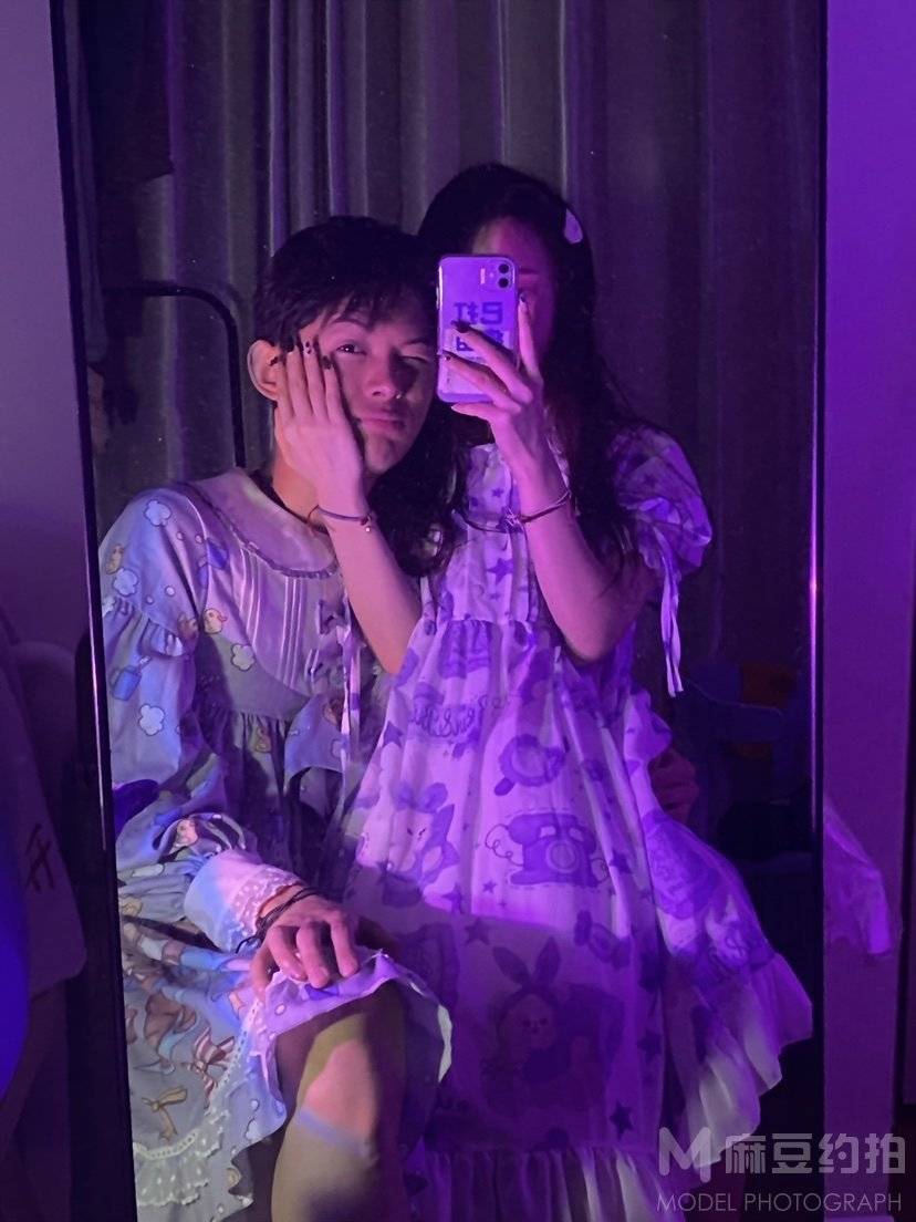 情侣模特