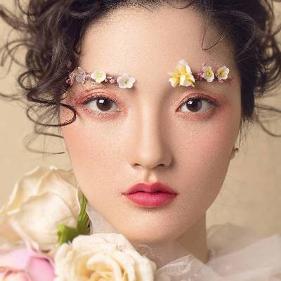 妆容模特