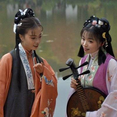 汉服模特