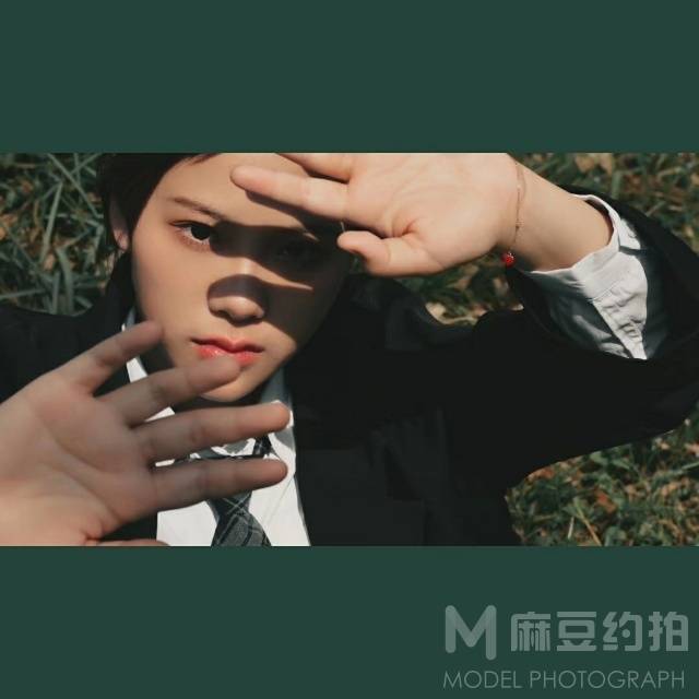 胶片模特